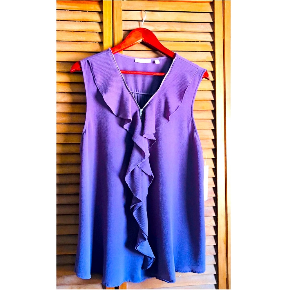 Tempted Los Angeles 💜 Short-sleeved Top